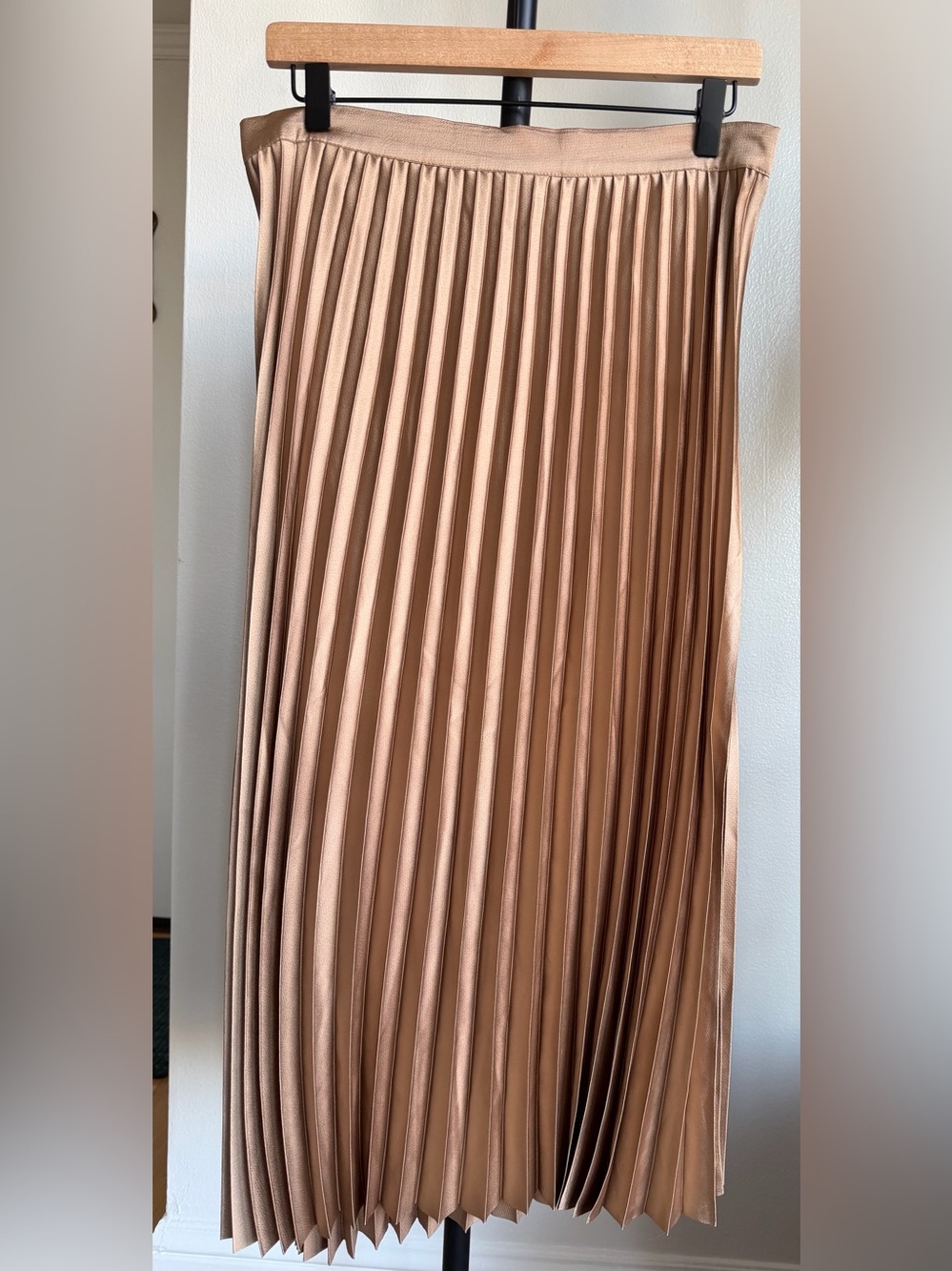 Banana Republic Pleated Satin Midi Skirt in Gold
